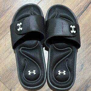 Under Armour Black Slide Sandals size 9